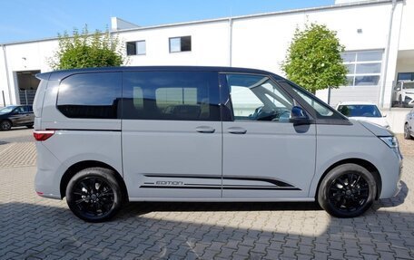 Volkswagen Multivan, 2025 год, 7 900 000 рублей, 6 фотография