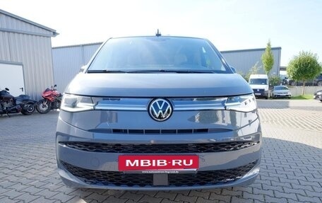 Volkswagen Multivan, 2025 год, 7 900 000 рублей, 8 фотография