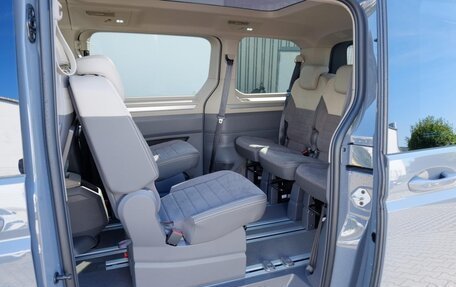 Volkswagen Multivan, 2025 год, 7 900 000 рублей, 20 фотография