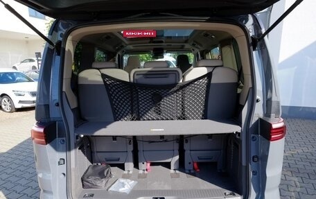 Volkswagen Multivan, 2025 год, 7 900 000 рублей, 24 фотография