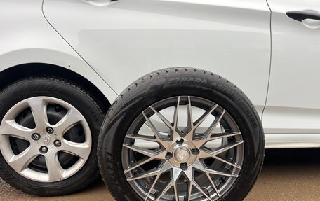 Hyundai Solaris II рестайлинг, 2013 год, 730 000 рублей, 8 фотография