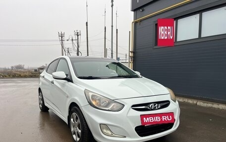 Hyundai Solaris II рестайлинг, 2013 год, 730 000 рублей, 4 фотография