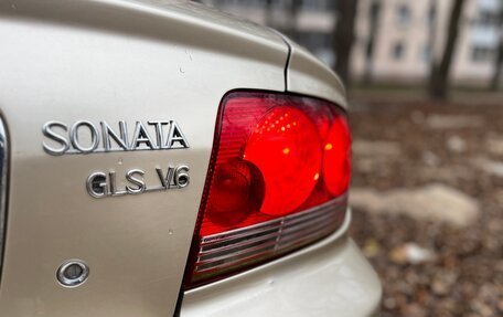 Hyundai Sonata IV рестайлинг, 2005 год, 630 000 рублей, 11 фотография