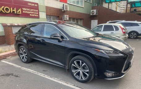 Lexus RX IV рестайлинг, 2019 год, 4 450 000 рублей, 4 фотография