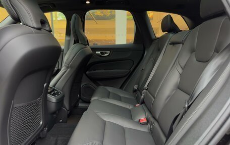 Volvo XC60 II, 2025 год, 9 990 000 рублей, 7 фотография