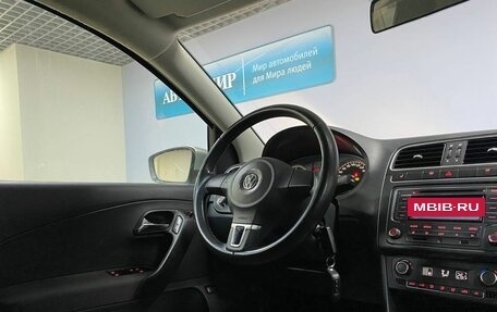 Volkswagen Polo VI (EU Market), 2013 год, 812 000 рублей, 14 фотография