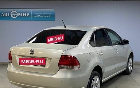 Volkswagen Polo VI (EU Market), 2013 год, 812 000 рублей, 5 фотография