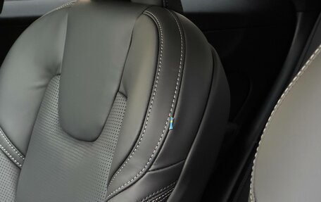 Volvo XC60 II, 2025 год, 9 990 000 рублей, 14 фотография