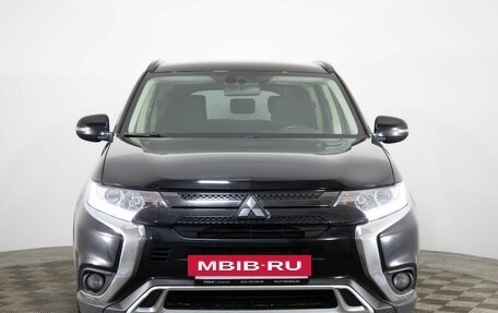 Mitsubishi Outlander III рестайлинг 3, 2021 год, 2 399 000 рублей, 2 фотография
