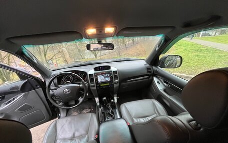 Toyota Land Cruiser Prado 120 рестайлинг, 2008 год, 2 400 000 рублей, 6 фотография