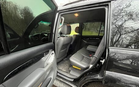 Toyota Land Cruiser Prado 120 рестайлинг, 2008 год, 2 400 000 рублей, 7 фотография