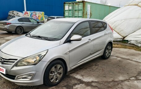 Hyundai Solaris II рестайлинг, 2015 год, 475 000 рублей, 5 фотография