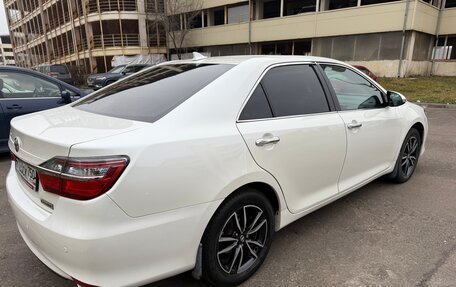 Toyota Camry, 2017 год, 2 400 000 рублей, 3 фотография