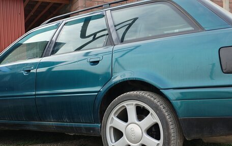 Audi 80, 1994 год, 1 400 000 рублей, 4 фотография