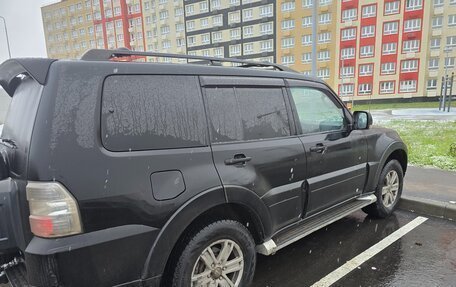Mitsubishi Pajero IV, 2013 год, 2 400 000 рублей, 3 фотография