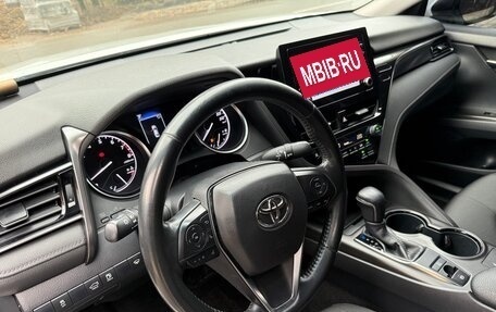 Toyota Camry, 2021 год, 2 950 000 рублей, 18 фотография