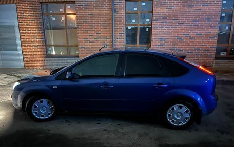 Ford Focus II рестайлинг, 2006 год, 430 000 рублей, 2 фотография