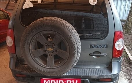 Chevrolet Niva I рестайлинг, 2018 год, 680 000 рублей, 2 фотография