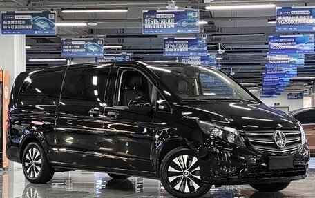 Mercedes-Benz Vito, 2021 год, 4 193 000 рублей, 3 фотография