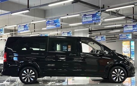 Mercedes-Benz Vito, 2021 год, 4 193 000 рублей, 4 фотография