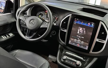 Mercedes-Benz Vito, 2021 год, 4 193 000 рублей, 10 фотография