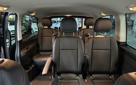 Mercedes-Benz Vito, 2021 год, 4 193 000 рублей, 13 фотография