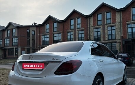 Mercedes-Benz C-Класс, 2018 год, 2 750 000 рублей, 4 фотография