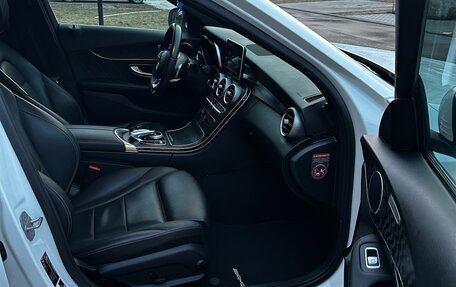 Mercedes-Benz C-Класс, 2018 год, 2 750 000 рублей, 16 фотография