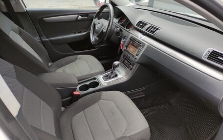 Volkswagen Passat B7, 2011 год, 1 050 000 рублей, 7 фотография