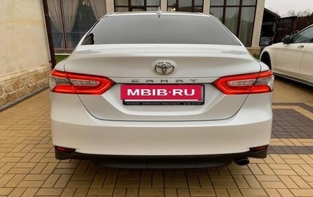 Toyota Camry, 2020 год, 3 100 000 рублей, 14 фотография