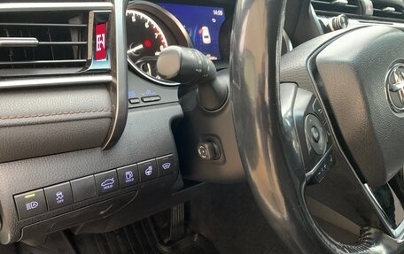 Toyota Camry, 2020 год, 3 100 000 рублей, 21 фотография