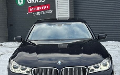 BMW 7 серия, 2015 год, 3 750 000 рублей, 3 фотография