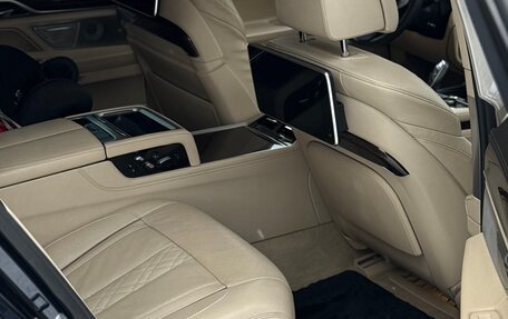 BMW 7 серия, 2015 год, 3 750 000 рублей, 19 фотография