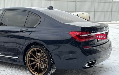 BMW 7 серия, 2015 год, 3 750 000 рублей, 11 фотография