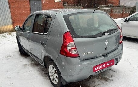 Renault Sandero I, 2011 год, 380 000 рублей, 2 фотография