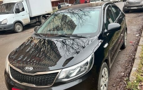 KIA Rio III рестайлинг, 2015 год, 1 050 000 рублей, 3 фотография