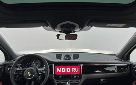 Porsche Macan I рестайлинг, 2025 год, 14 385 000 рублей, 9 фотография