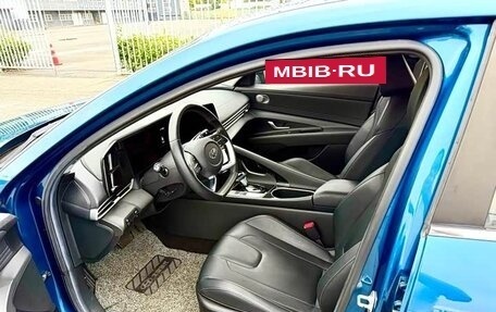Hyundai Elantra, 2022 год, 1 310 852 рублей, 6 фотография