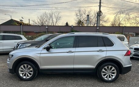 Volkswagen Tiguan II, 2018 год, 1 990 000 рублей, 3 фотография