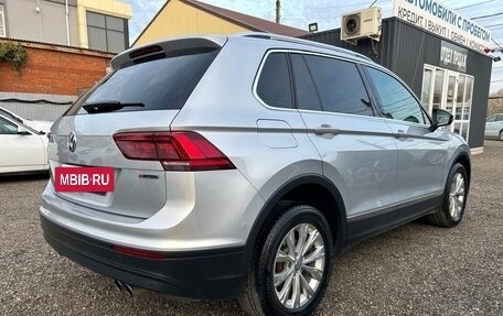Volkswagen Tiguan II, 2018 год, 1 990 000 рублей, 7 фотография