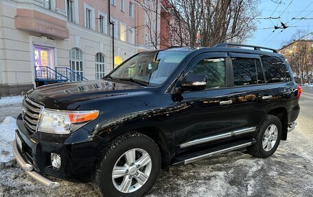Toyota Land Cruiser 200, 2012 год, 5 600 000 рублей, 1 фотография