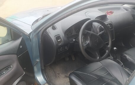 Mitsubishi Carisma I, 2003 год, 275 000 рублей, 7 фотография