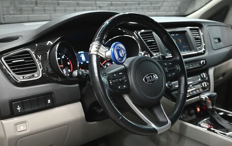 KIA Carnival III, 2019 год, 3 330 000 рублей, 15 фотография