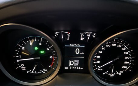 Toyota Land Cruiser 200, 2012 год, 5 600 000 рублей, 15 фотография