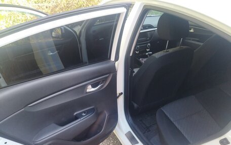 KIA Rio IV, 2017 год, 1 180 000 рублей, 9 фотография