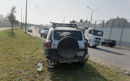 Toyota FJ Cruiser, 2008 год, 1 150 000 рублей, 3 фотография