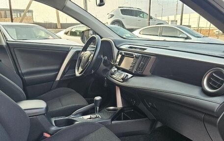 Toyota RAV4, 2013 год, 1 899 990 рублей, 12 фотография