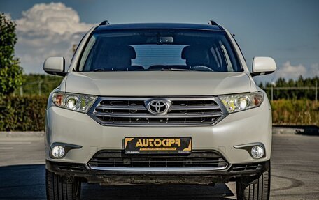 Toyota Highlander III, 2010 год, 2 147 500 рублей, 3 фотография