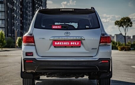 Toyota Highlander III, 2010 год, 2 147 500 рублей, 9 фотография