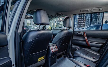 Toyota Highlander III, 2010 год, 2 147 500 рублей, 24 фотография